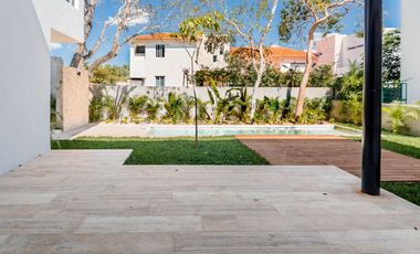 Casa en venta en Privada Kutz en el Yucatán Country Club