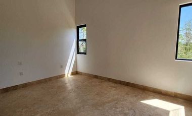Preventa de casa frente al lago Kanha en en Yucatán Country Club