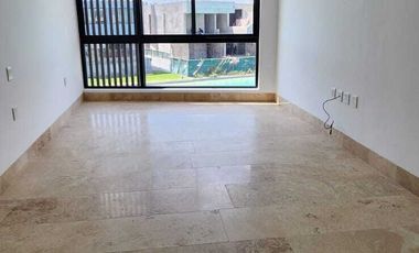 Preventa de casa frente al lago Kanha en en Yucatán Country Club