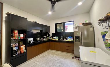 Casa en Venta en YaaxBeh Conkal – Privada con Alberca y Amenidades