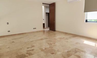 Casa en venta o renta en el Yucatan Country Club