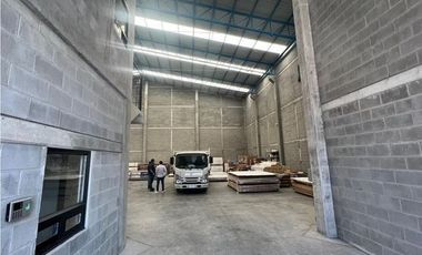 BODEGA EN VENTA SANTA CATARINA TERRA PARK I