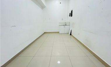 Ceibos, Local Comercial en Renta, 282m2, 8 Ambientes