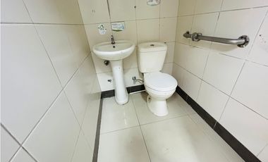 Ceibos, Local Comercial en Renta, 282m2, 8 Ambientes