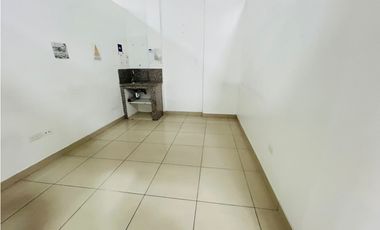 Ceibos, Local Comercial en Renta, 282m2, 8 Ambientes