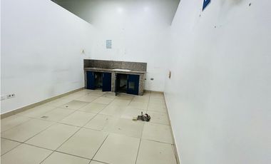 Ceibos, Local Comercial en Renta, 282m2, 8 Ambientes