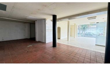 Sector Kennedy, Local Comercial en Renta, 315m2