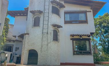 CASA VALLESANA EN RENTA EN VALLE DE BRAVO
