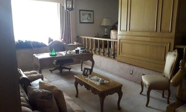 Casa  en venta con Jardín  Bosque de las Lomas