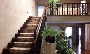 Casa  en venta con Jardín  Bosque de las Lomas