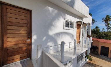 Casa en Venta  Playa Barra de Potosí Guerrero