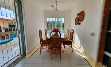 Casa en Venta  Playa Barra de Potosí Guerrero