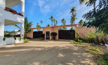 Casa en Venta  Playa Barra de Potosí Guerrero