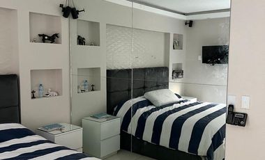 Venta Casa remodelada en Bosque Real