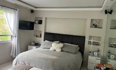 Venta Casa remodelada en Bosque Real