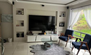 Venta Casa remodelada en Bosque Real