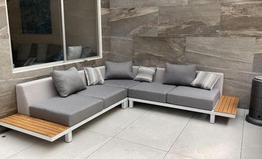 Venta Casa remodelada en Bosque Real