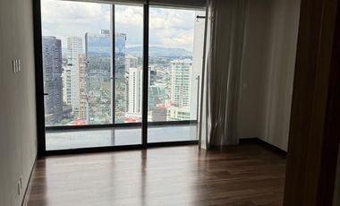 Departamento en renta en Hyatt piso 29