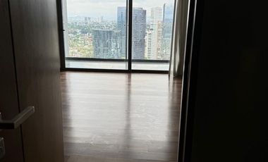Departamento en renta en Hyatt piso 29