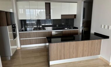 Departamento en renta en Hyatt piso 29