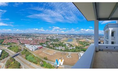 Apartamento de 3 niveles en Venta - Santa María PH THE COLONIAL