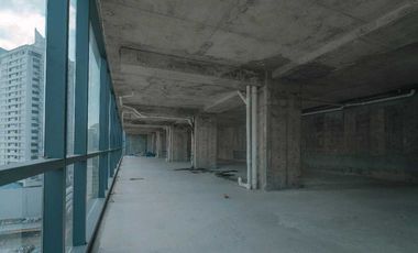 VENTA OFICINA LUJUSO Y AMPLIA EN AVENIDA BALBOA 361M2
