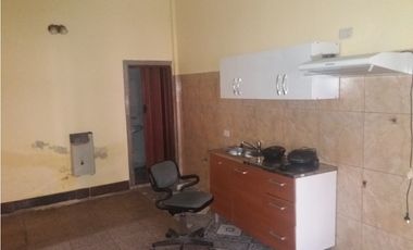 Pedro León Gallo 4532, CASA, DEPTO Y GALPÓN