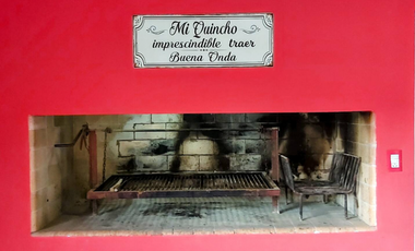 VENTA DE CASA MODERNA CON PISCINA EN VISTALBA – LUJN DE CUYO, MZA