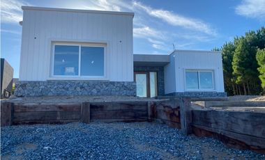 CASA EN VENTA EN COSTA ESMERALDA -SENDEROS IV 391