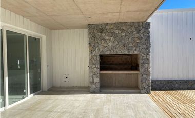 CASA EN VENTA EN COSTA ESMERALDA -SENDEROS IV 391