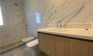 CASA EN VENTA EN COSTA ESMERALDA -SENDEROS IV 391