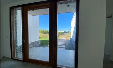 CASA EN VENTA EN COSTA ESMERALDA -SENDEROS IV 391