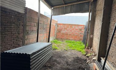 Vendo Galpón con Dpto en Caseros, Entre Ríos