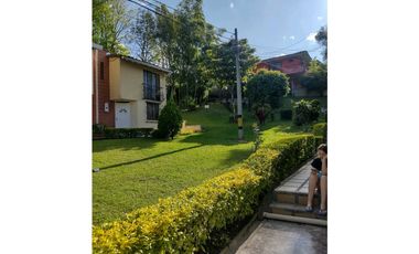 Venta hermosa casa unifamiliar San Antonio de Prado, unidad cerrada