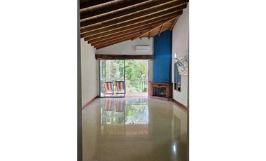 Venta amplia casa en El Poblado