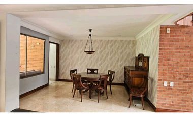 Venta amplia casa en El Poblado