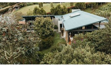 Casa campestre en el Alto de las Palmas