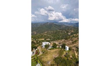 VENTA DE LOTE EN SAN JERONIMO.