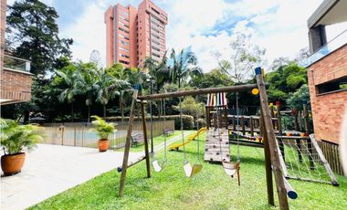 VENDO APARTAMENTO CON HERMOSA VISTAEN EL POBLADO - LA TOMATERA