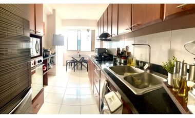 VENDO APARTAMENTO CON HERMOSA VISTAEN EL POBLADO - LA TOMATERA