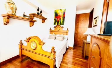 VENDO APARTAMENTO CON HERMOSA VISTAEN EL POBLADO - LA TOMATERA