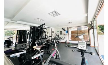 VENDO APARTAMENTO CON HERMOSA VISTAEN EL POBLADO - LA TOMATERA