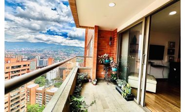 VENDO APARTAMENTO CON HERMOSA VISTAEN EL POBLADO - LA TOMATERA