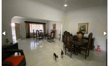 Casa con Excelente ubicación en Gaira de oportunidad-005
