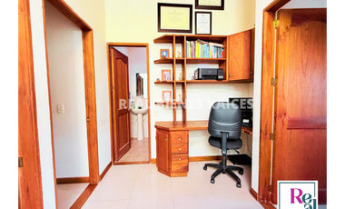 Venta de hermosa casa en La Ceja del Tambo – Unidad abierta