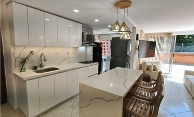 Apartamento Amoblado en Arriendo en Envigado sector Alcalá