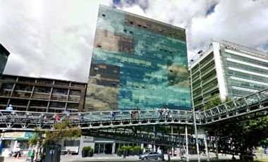 Arriendo Oficina Ubicada en el chico Auto norte