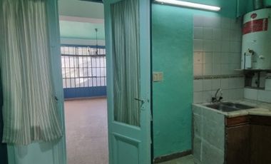 Casa PH en alquiler en Castelar Sur