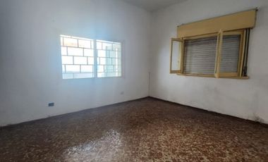 Casa en alquiler en Lanus Oeste