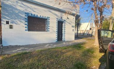 Casa en alquiler en Lanus Oeste